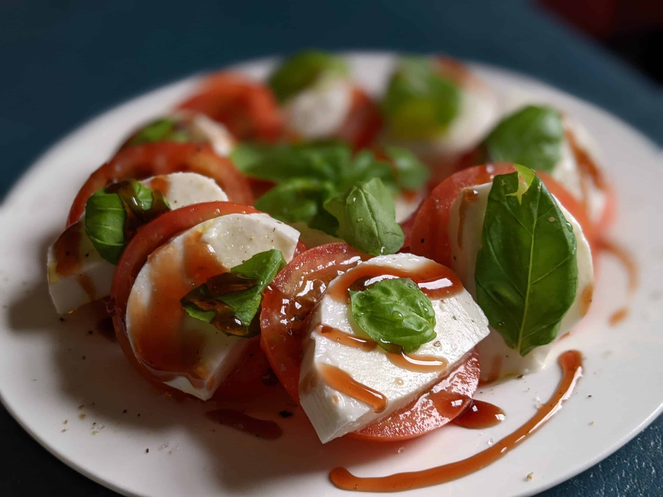 Tomato & Mozzarella Salad