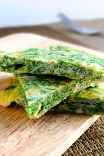 Thai Cha-om Omelette 臭草煎蛋