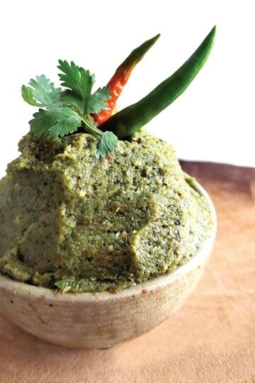 Homemade Thai Green Curry Paste