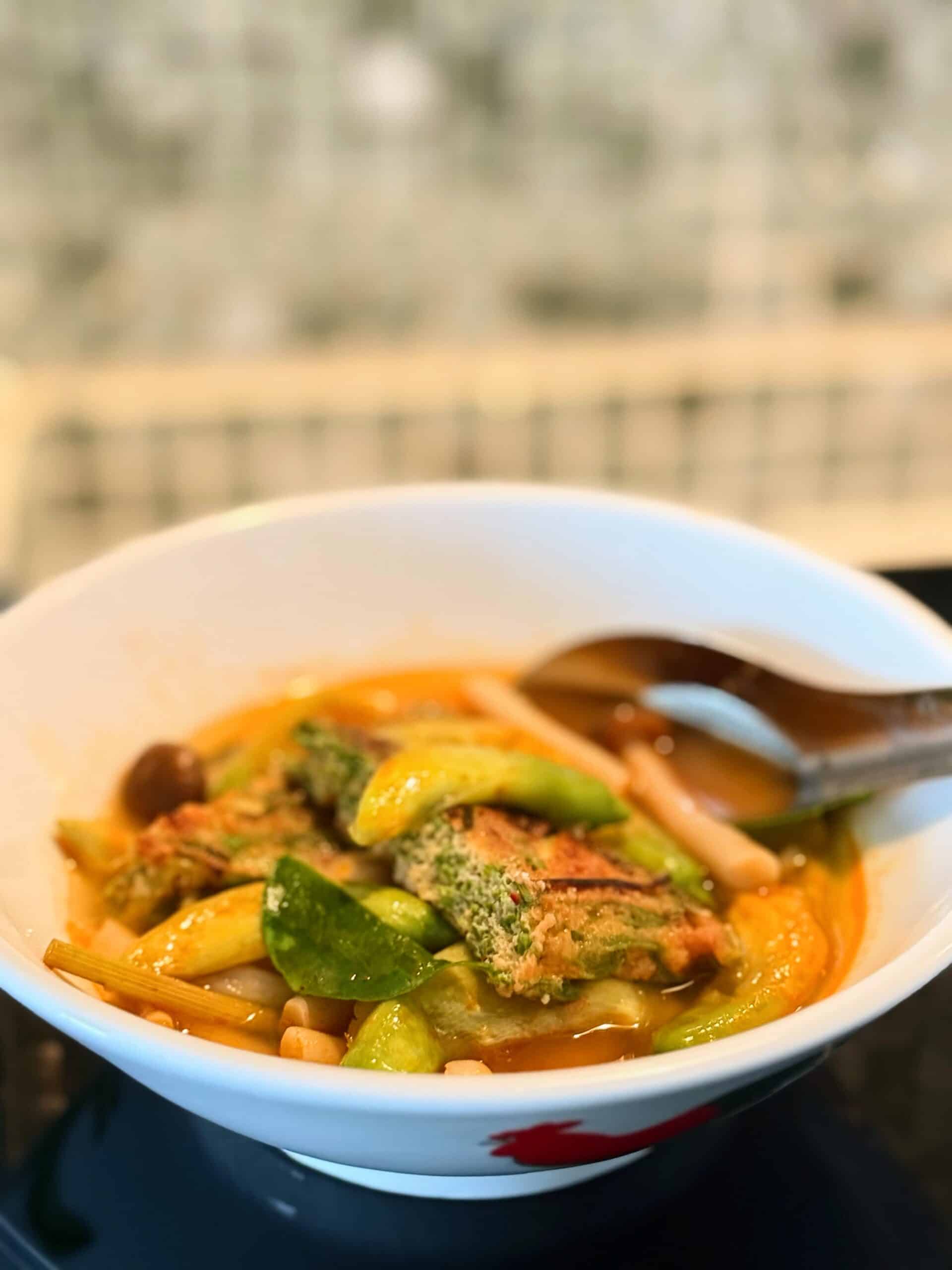 Cha-om curry soup