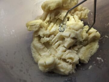mashing banana